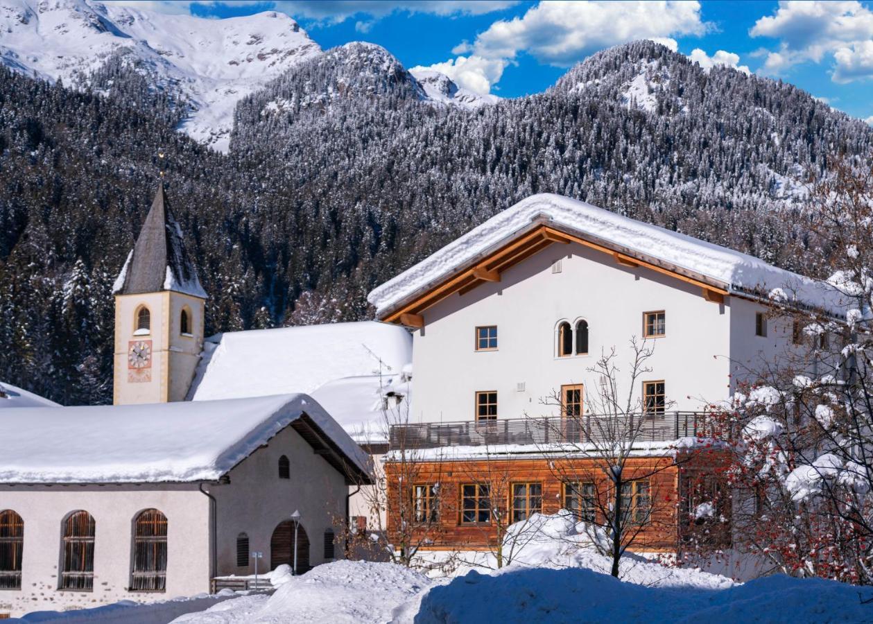 Zum Hirschen Boutique Hotel Val Di Non Unsere Liebe Frau im Walde Exteriér fotografie