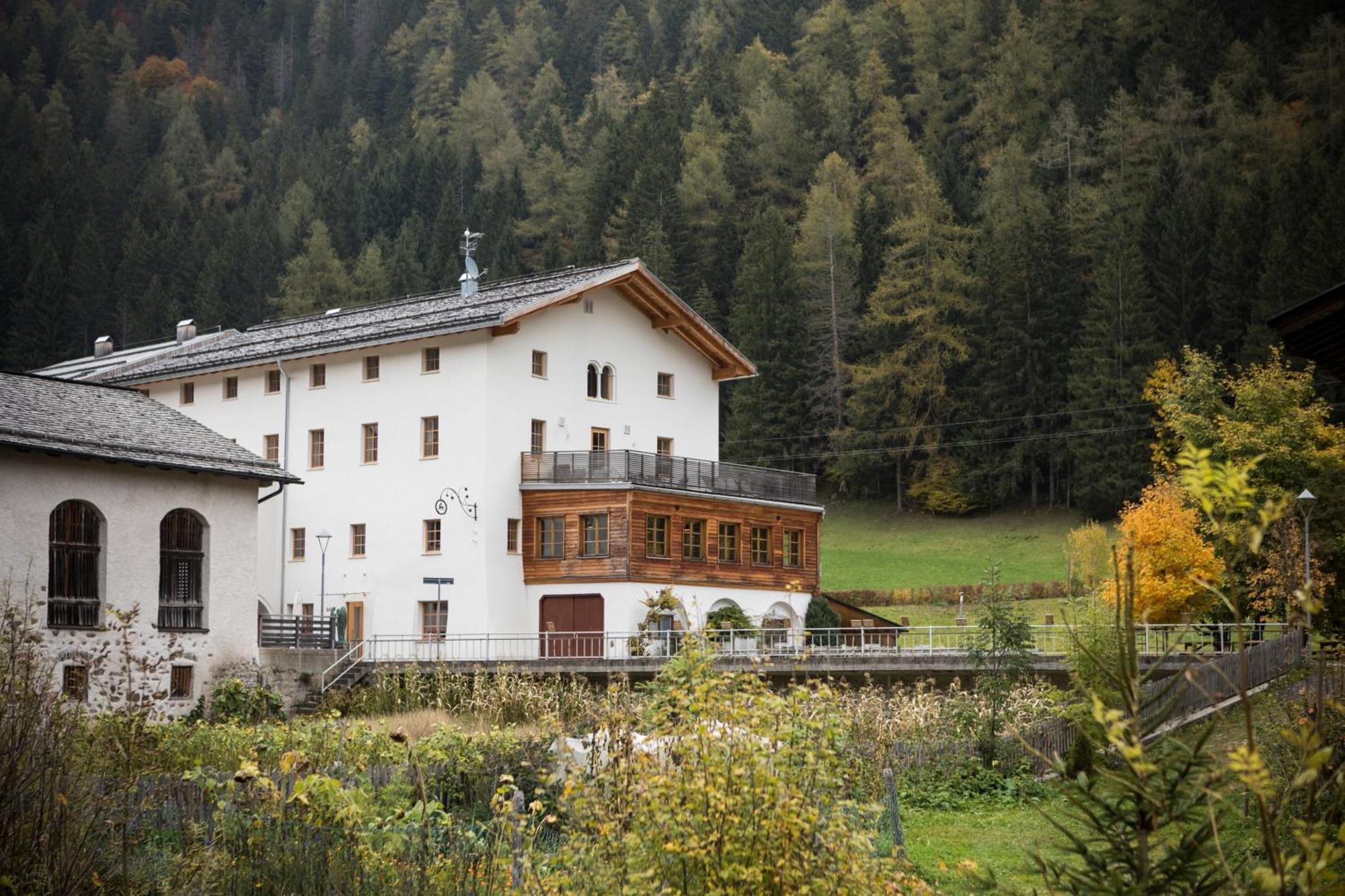 Zum Hirschen Boutique Hotel Val Di Non Unsere Liebe Frau im Walde Exteriér fotografie